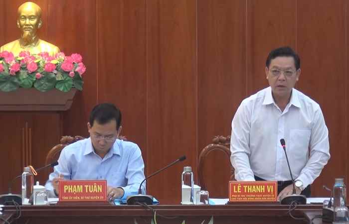 Mỹ Tú: Sơ kết công tác Nội chính, cải cách Tư pháp, phòng, chống tham nhũng  